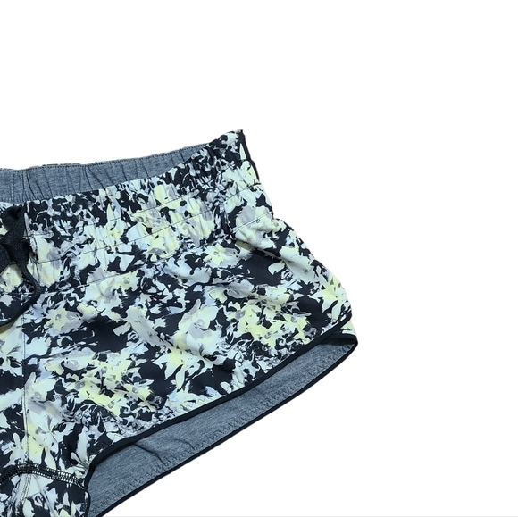 Lululemon Water: Surf Short Crosscourt Petal Black Clarity Yellow *Reversible 4 - Picture 9 of 16